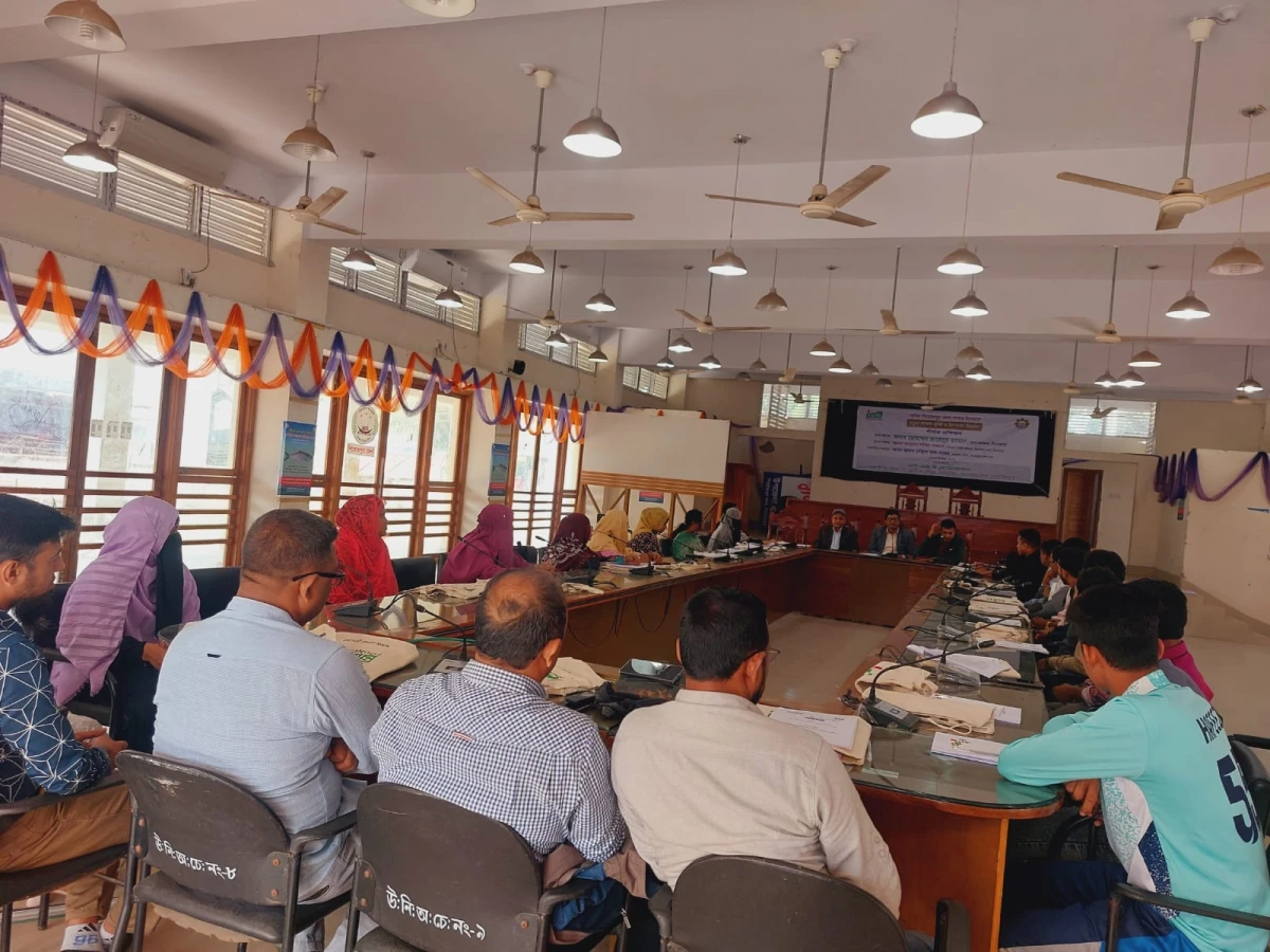 জাতীয় ক্ষুদ্র ও কুটির শিল্প সমিতি,বাংলাদেশ নাসিব পিরোজপুর জেলা শাখা ও এসএমই ফাউন্ডেশন এর যৌথ আয়োজনে "নতুন ব্যবসায় সৃষ্টি ও উদ্যোক্তা উন্নয়ন " শীর্ষক ৫ দিনের প্রশিক্ষণ কর্মসূচি অনুষ্ঠিত হয়।  জেলা প্রশাসক মহোদয় জনাব জাহেদুর রহমান প্রশিক্ষণপ্রাপ্তদের সনদ বি